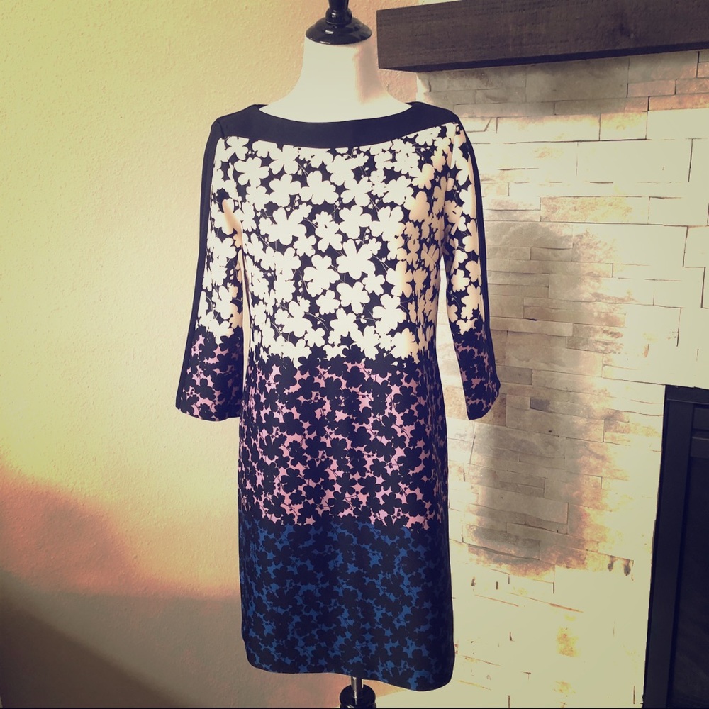 NWT Gabby Skye Color Block Floral Dress!